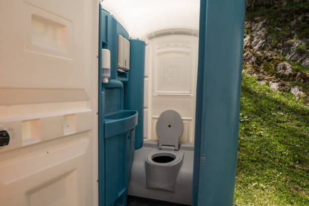 Best Portable bathroom rental  in Alva, OK